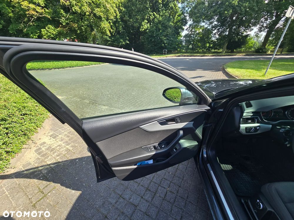 Audi A4 - 14
