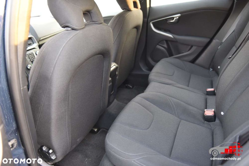 Volvo V40 - 15