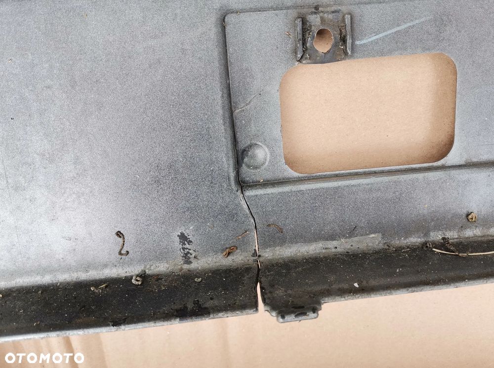 Zderzak przód przedni Toyota Avensis T27 2008- - 9