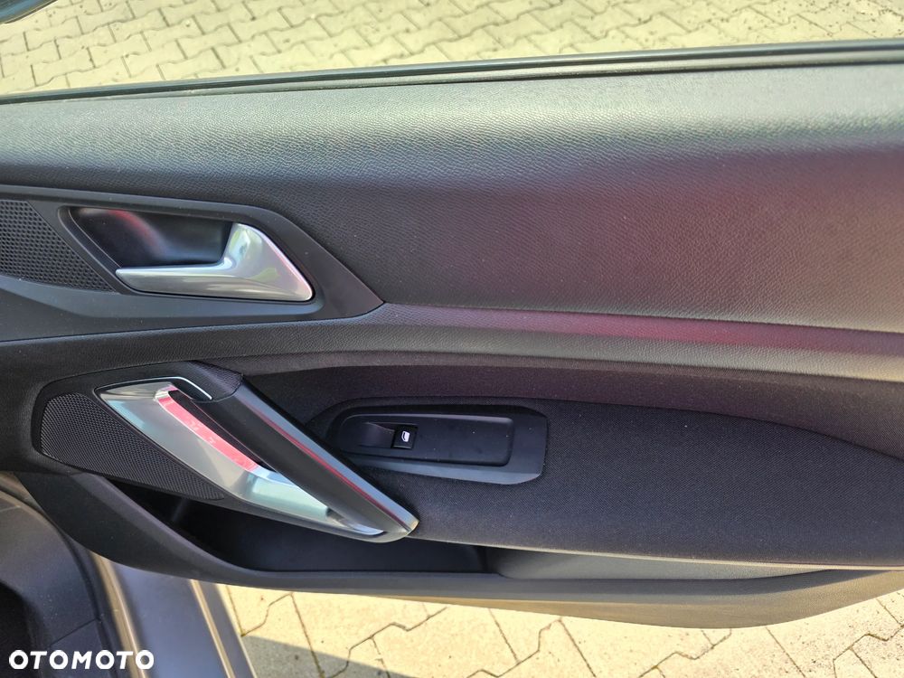 Peugeot 308 SW 1.5 BlueHDi Active S&S EAT6 - 24