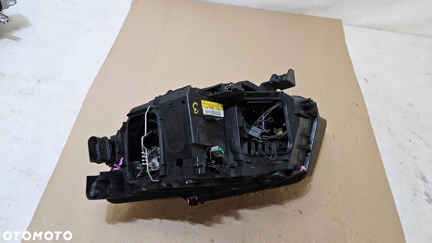 LAMPA PRAWA PRZÓD PRZEDNIA AUDI Q5 8R XENON 8R0941004D - 10