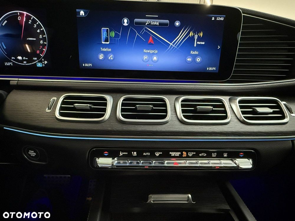 Mercedes-Benz GLE - 22