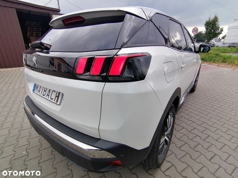 Peugeot 3008 1.5 BlueHDi Active S&S EAT8 - 8