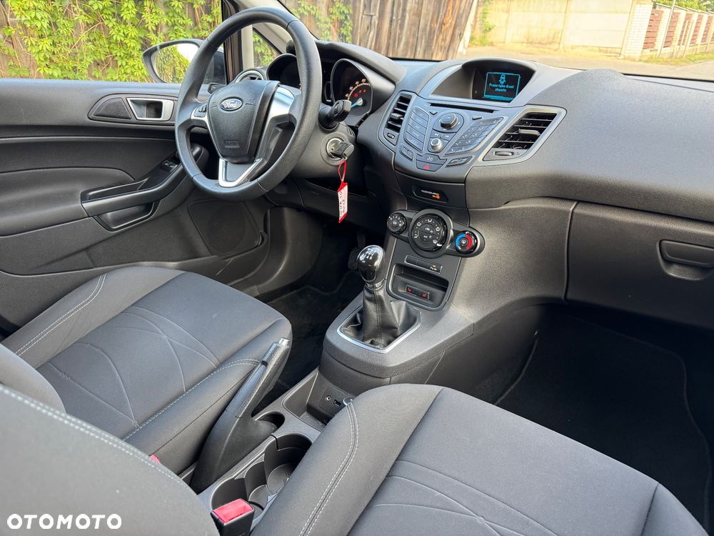 Ford Fiesta 1.0 EcoBoost Start-Stop Champions Edition - 15