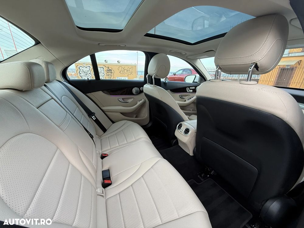 Mercedes-Benz C 300 9G-TRONIC Avantgarde - 22