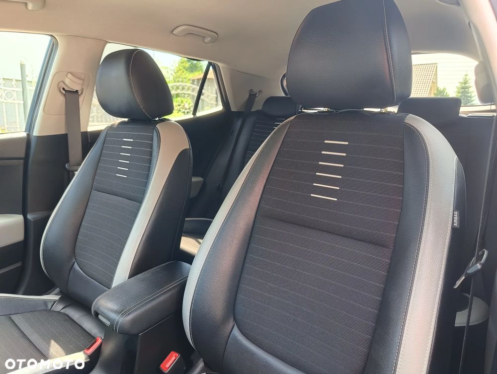 Kia Stonic 1.0 T-GDI DCT OPF Dream-Team Edition - 6