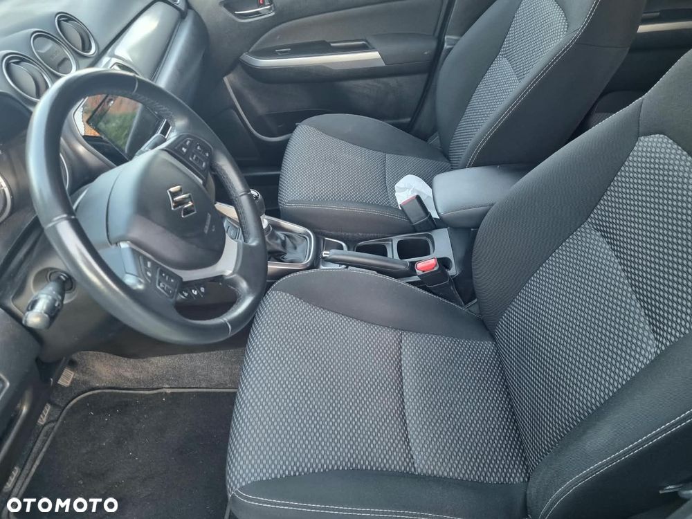 Suzuki Vitara - 14
