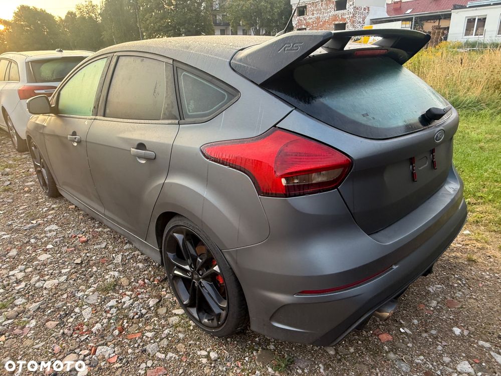 Ford Focus - 4