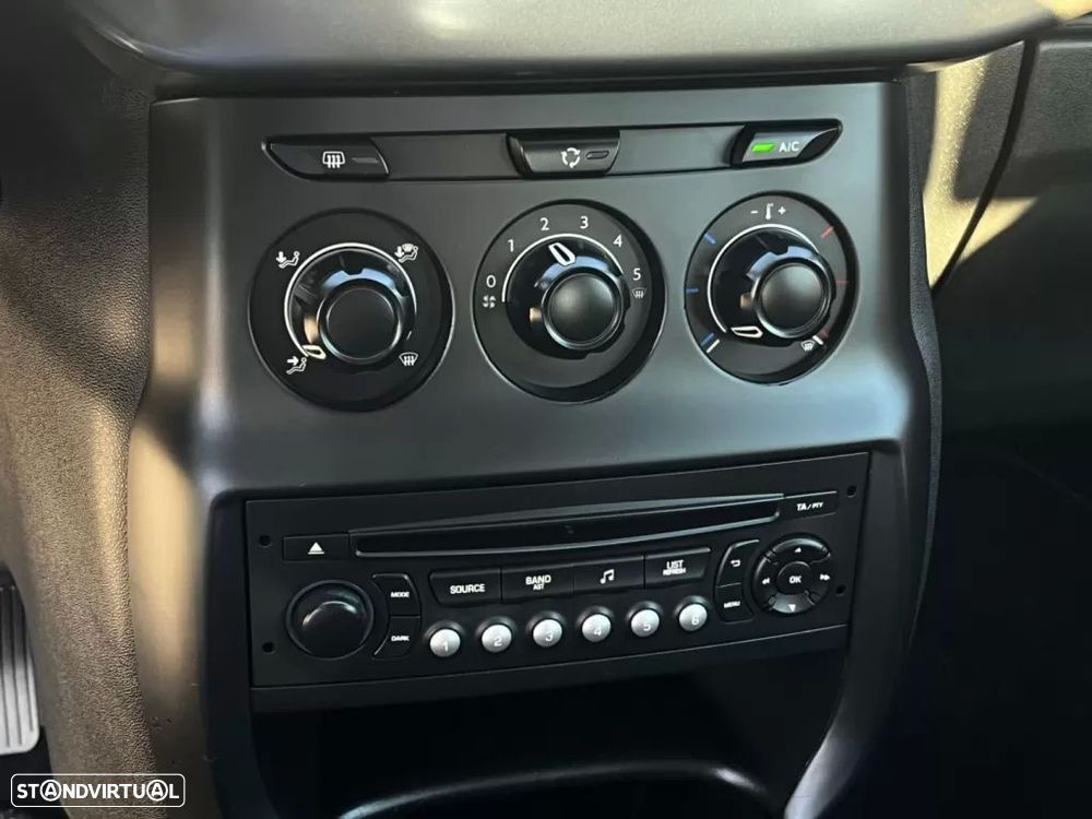 Citroën C3 1.0 PureTech Attraction - 13