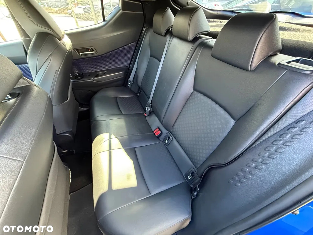 Toyota C-HR 1.8 Hybrid Executive - 16