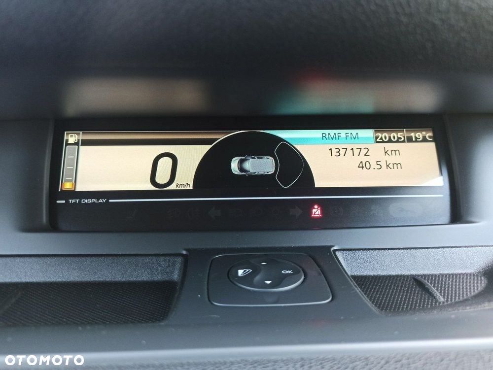 Renault Scenic 1.4 16V TCE Expression - 21