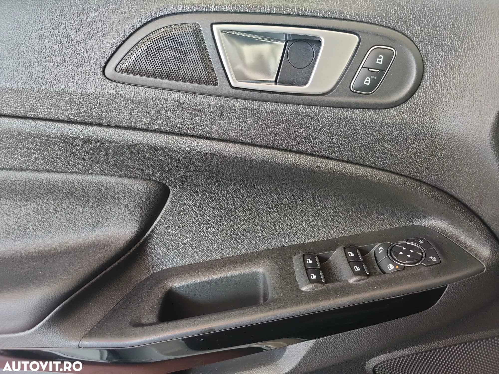 Ford EcoSport 1.0 EcoBoost Titanium - 21