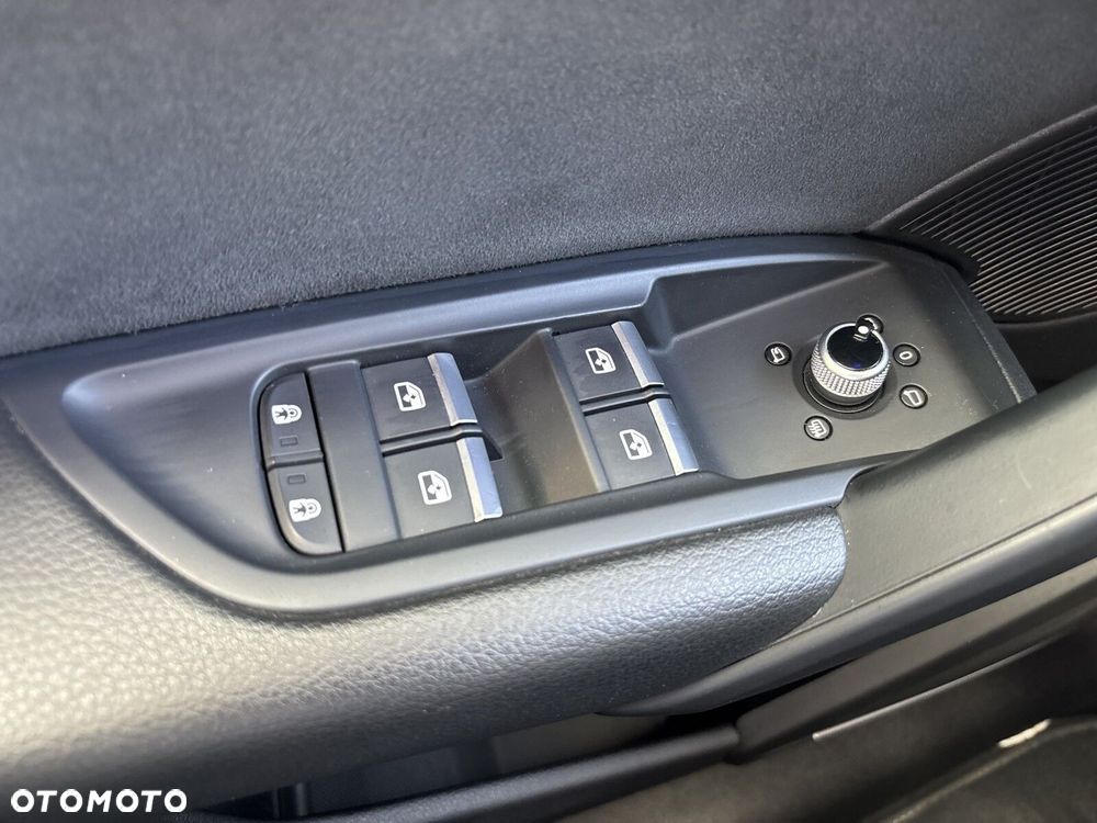 Audi Q5 40 TDI mHEV Quattro S Line S tronic - 29