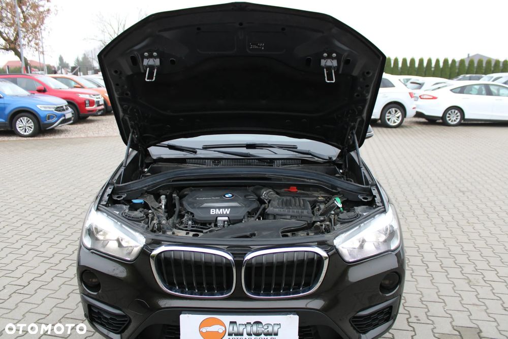 BMW X1 sDrive18d Advantage - 38