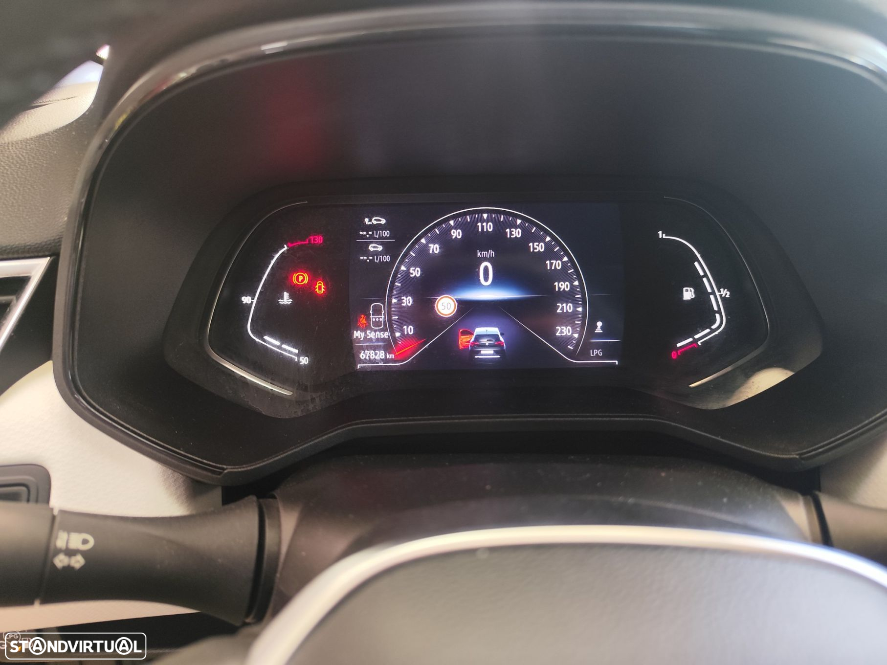 Renault Clio 1.0 TCe Limited Bi-Fuel - 10