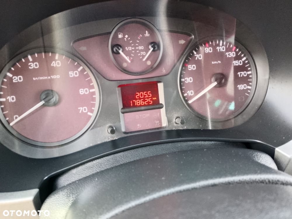 Citroën Berlingo 1.6 HDi Impress MSP - 10