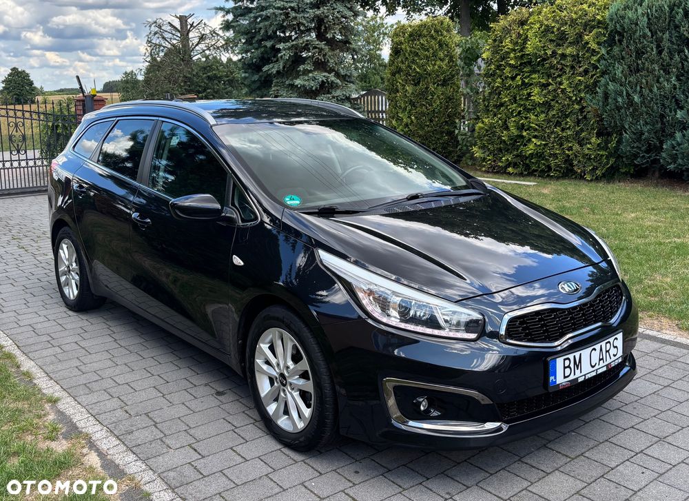 Kia Ceed 1.6 CRDi 136 ISG Dream-Team Edition - 7