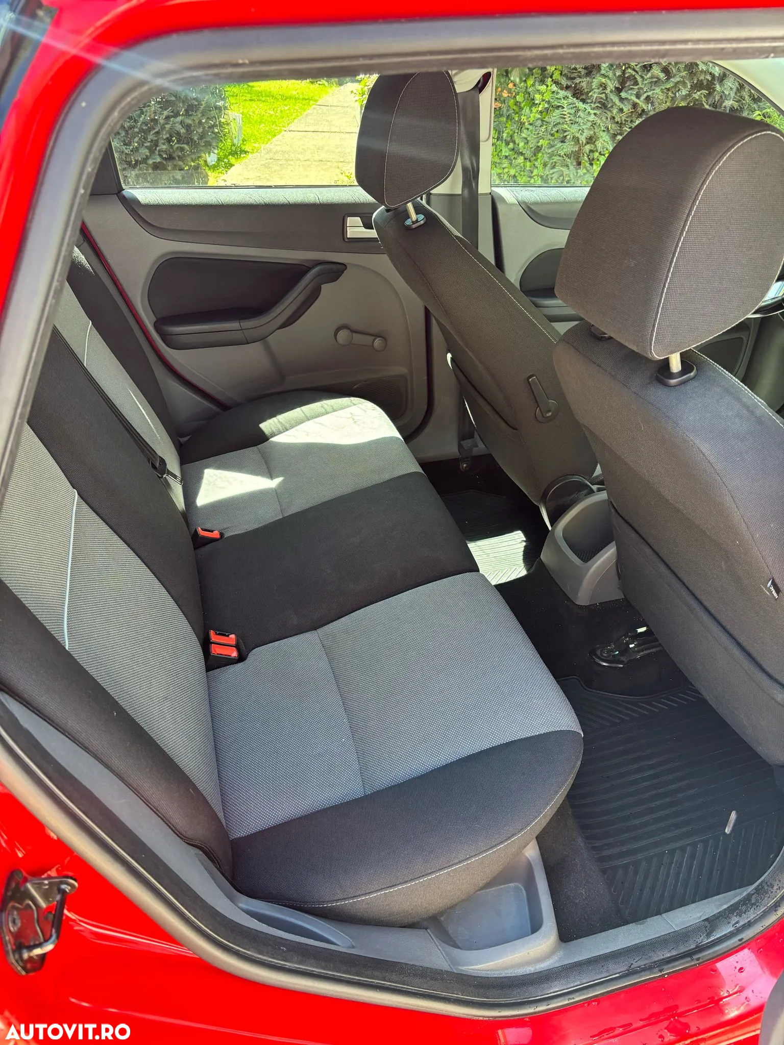 Ford Focus 1.6 TDCI 90 CP Trend - 7