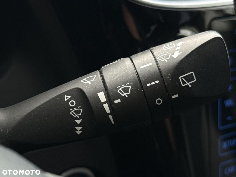 Toyota Auris - 20