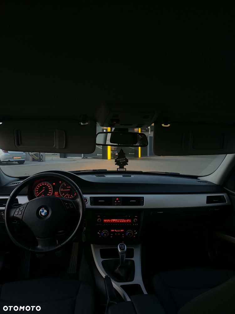 BMW Seria 3 320d - 7
