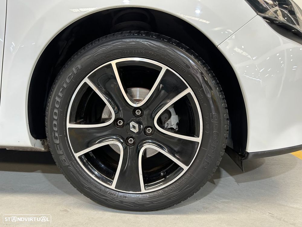 Renault Clio 0.9 TCE Dynamique S - 11