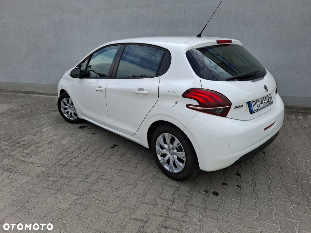 Peugeot 208 - 2