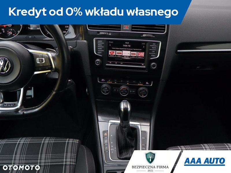 Volkswagen Golf - 13