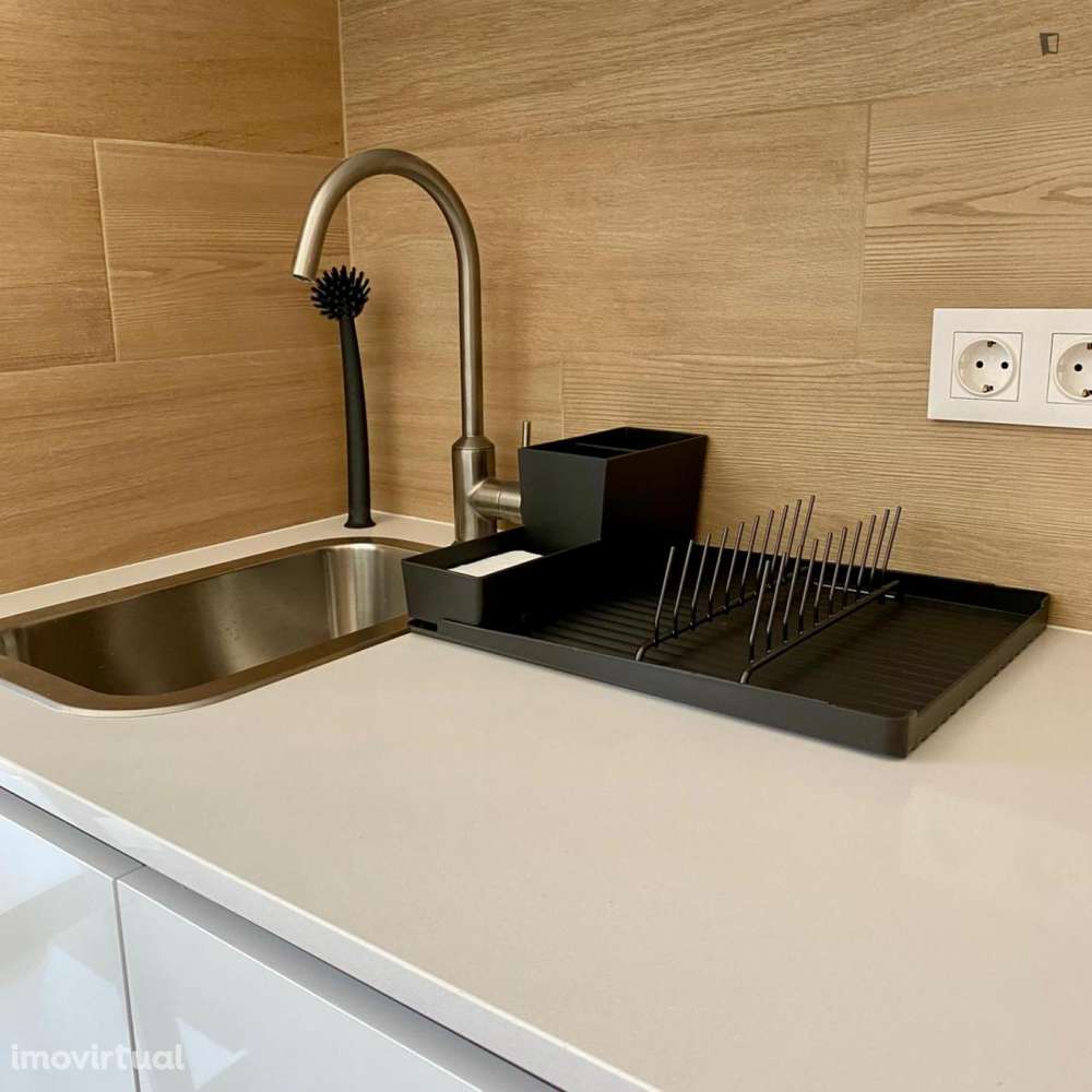 Estúdio - localizado em Cidral Coimbra - Grande imagem: 4/12