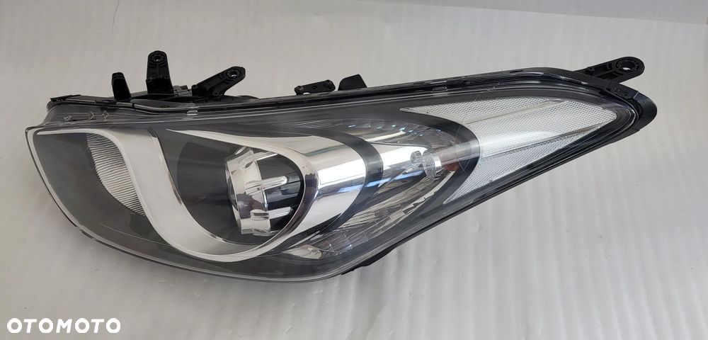LAMPA LEWA PRZÓD SOCZEWKA HYUNDAI i30 II 2011-2017 92101-A6020 GDe - 2