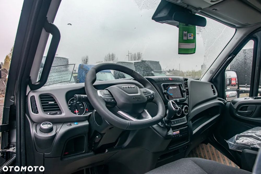 Iveco Daily 50C21HA8/P Autolaweta 3.0 210KM - 23