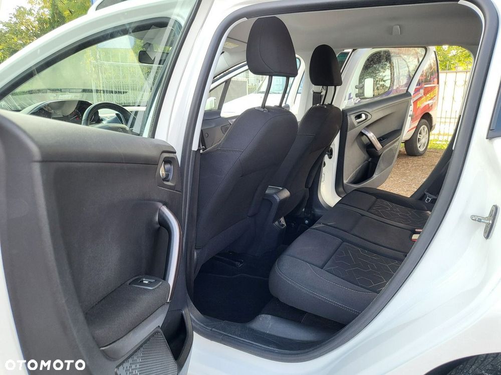 Peugeot 2008 - 18