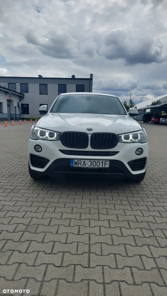 BMW X4 xDrive20i xLine - 1