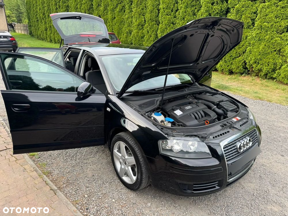 Audi A3 1.6 Attraction - 19