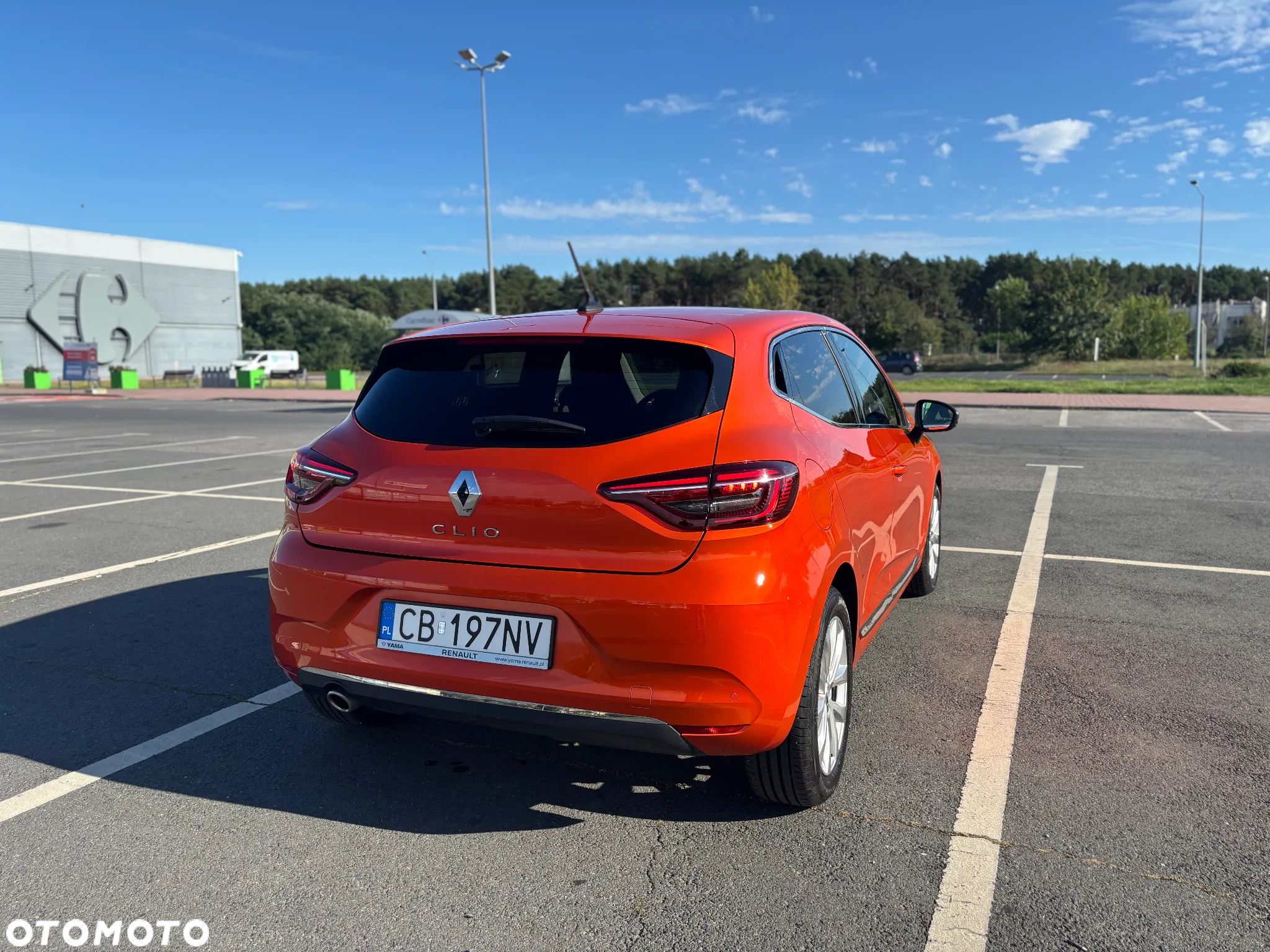 Renault Clio 1.0 TCe Techno - 16