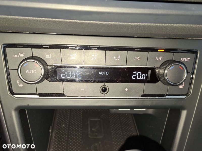Volkswagen Polo 1.0 TSI DSG OPF IQ.DRIVE - 24