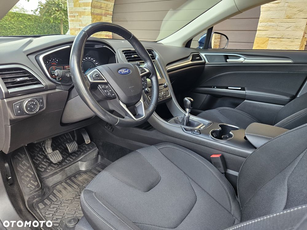 Ford Mondeo - 8