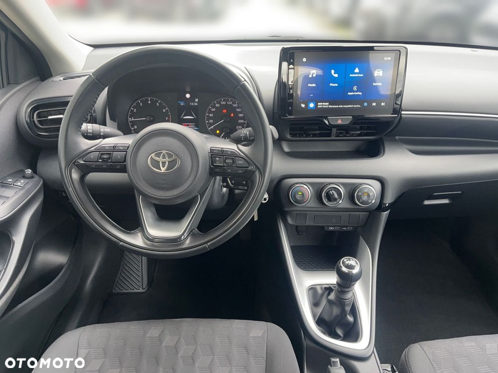 Toyota Yaris 1.5 Comfort - 9