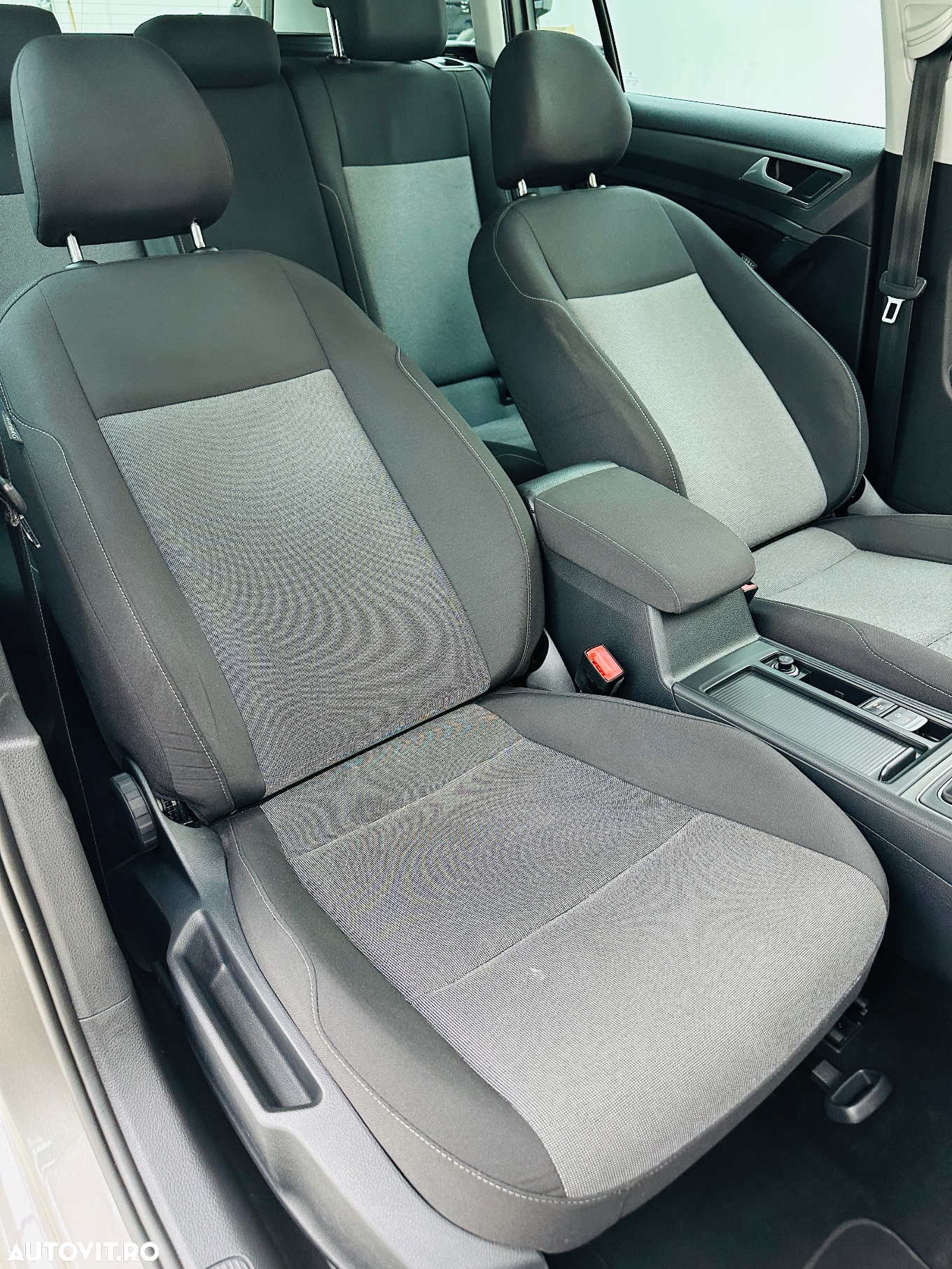 Volkswagen Golf 1.6 BlueTDI Trendline - 24