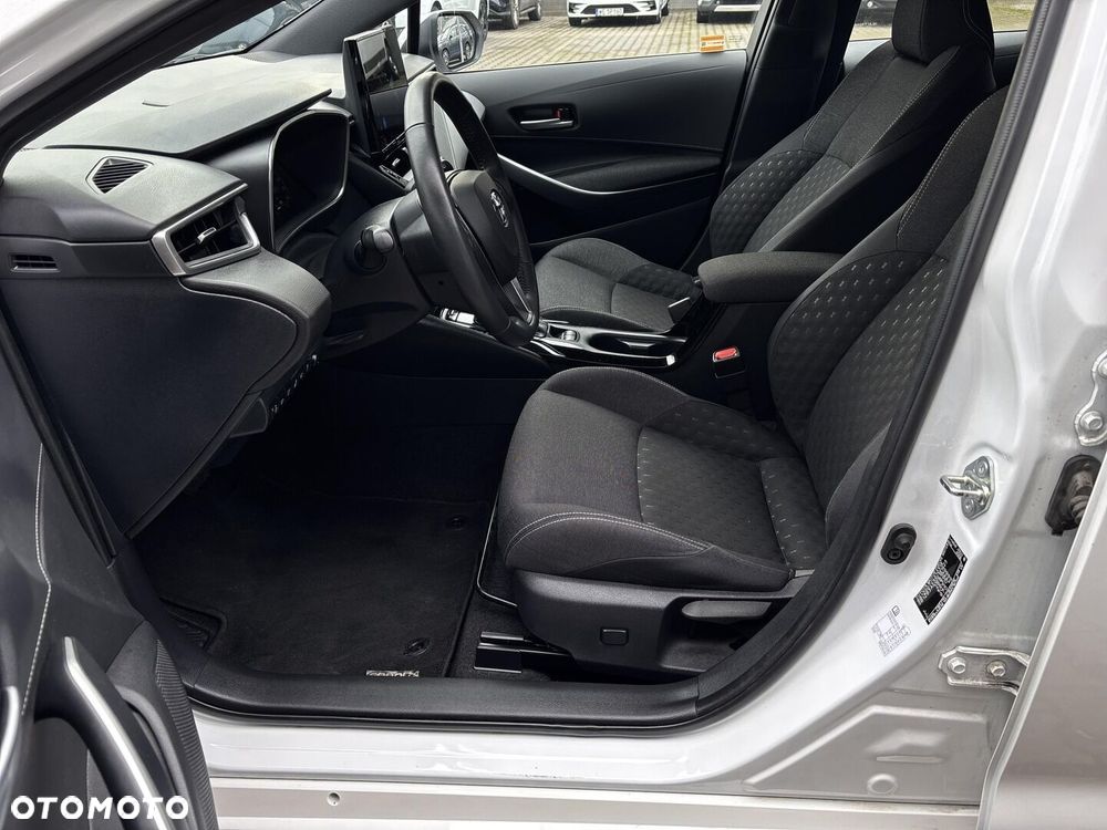 Toyota Corolla 1.8 Hybrid Comfort - 12