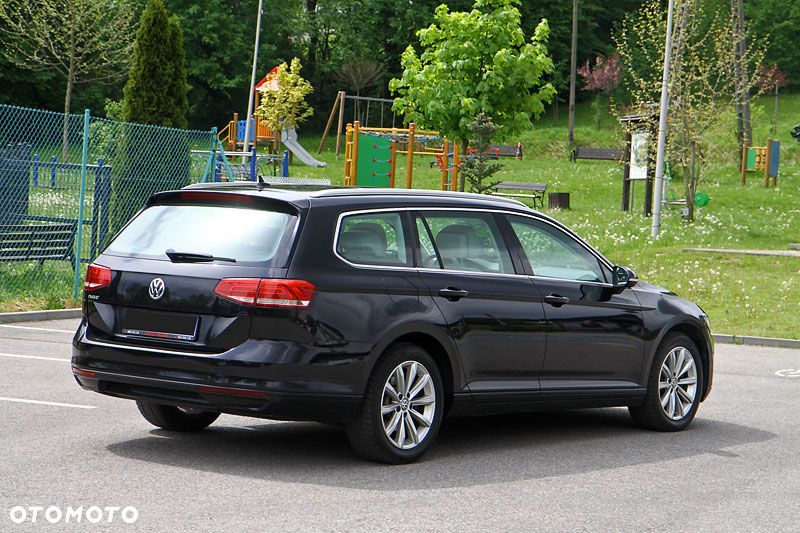 Volkswagen Passat 2.0 TDI SCR DSG Highline - 2