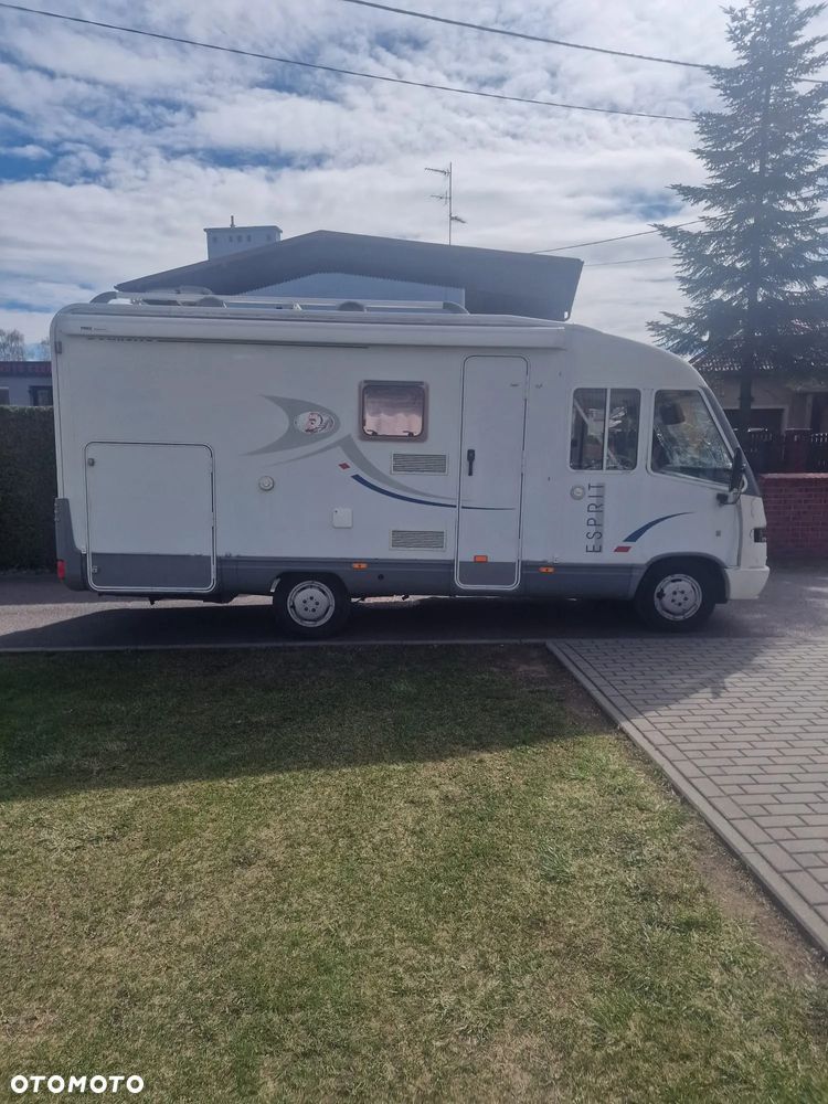 Dethleffs INTEGRA Globetrotter Esprit - 2