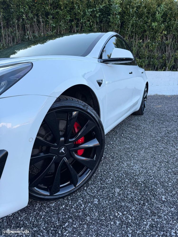 Tesla Model 3 Performance Dual Motor AWD - 19