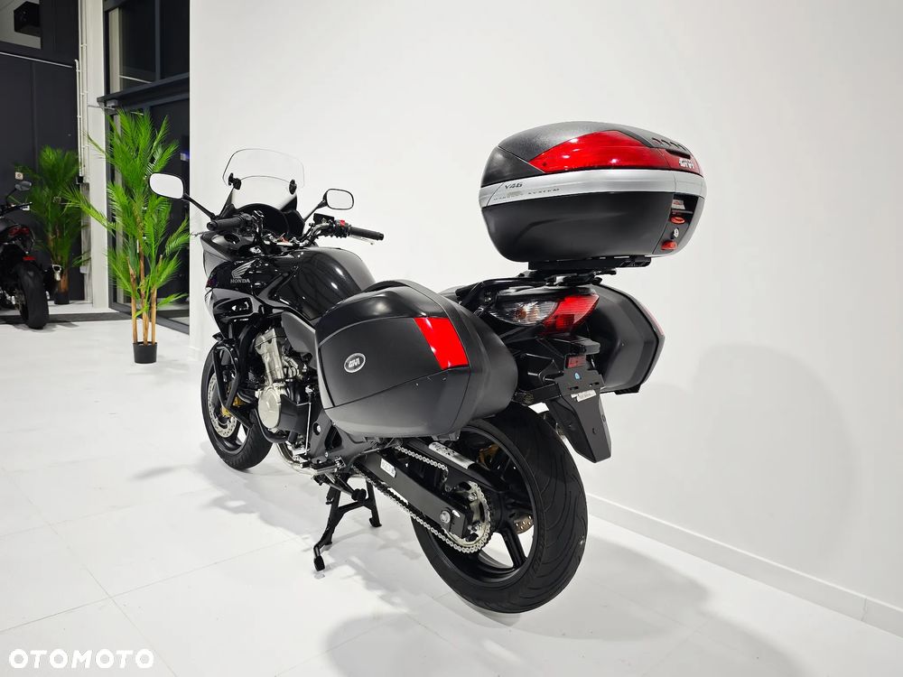 Honda CBF - 20