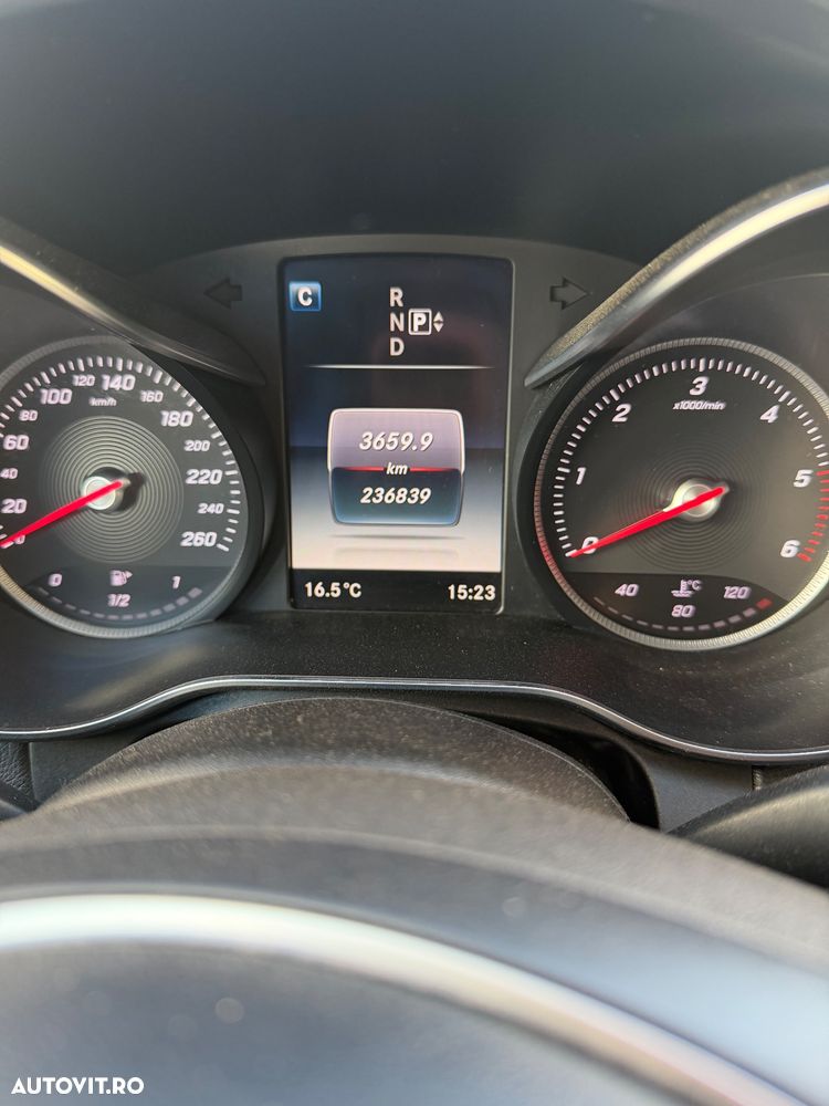 Mercedes-Benz C 220 (BlueTEC) d 7G-TRONIC Avantgarde - 12