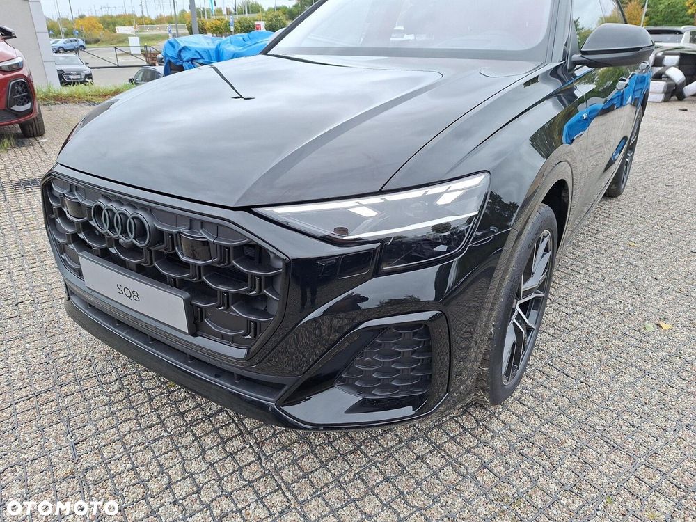 Audi Q8 - 19
