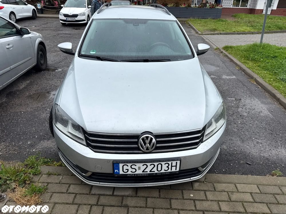 Volkswagen Passat 2.0 Blue TDI DSG SCR Comfortline - 2