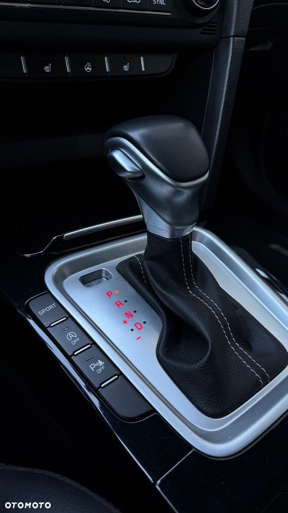 Kia ProCeed 1.5 T-GDI DCT7 OPF GT LINE - 14