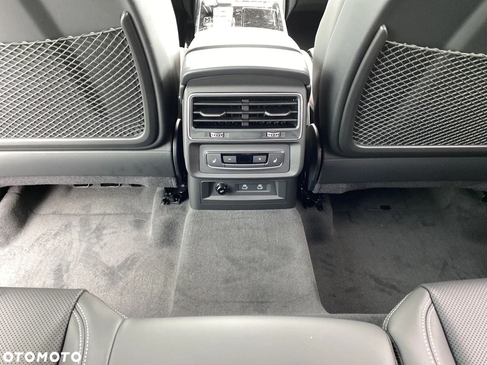 Audi Q8 - 16