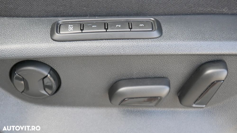 Volkswagen Tiguan - 17