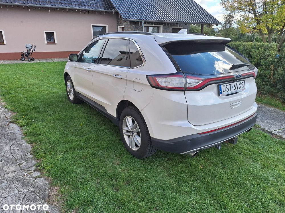 Ford Edge - 4